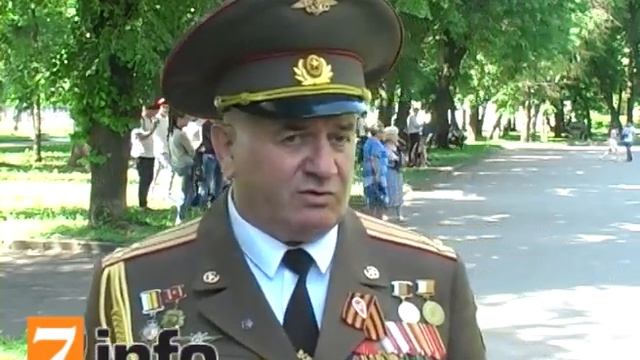 Смотр строя и песни в сквере имени Уткина. Рязань