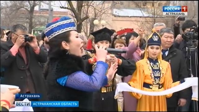 В Астрахани прошли народные гуляния по случаю праздника Цаган Сар