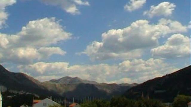 Clouds Time Lapse смотреть онлайн