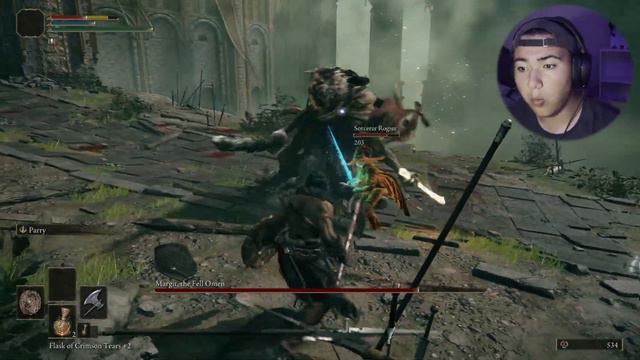 Fighting My First Boss In Elden Ring... смотреть онлайн