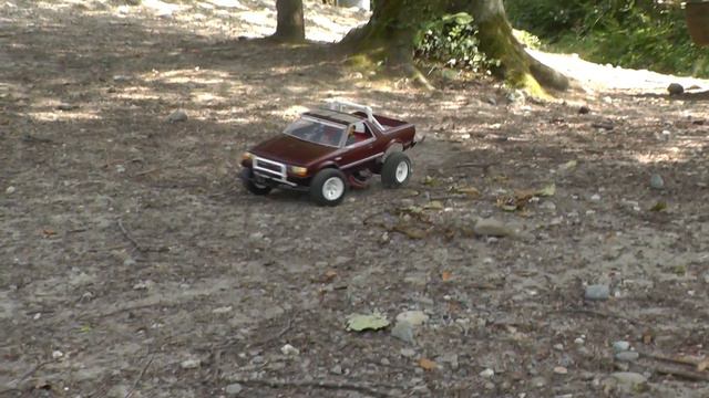 RC CAR TAMIYA SUBARU BRAT - VINTAGE RC CAR IN ACTION (1st Generation from 198x) смотреть онлайн