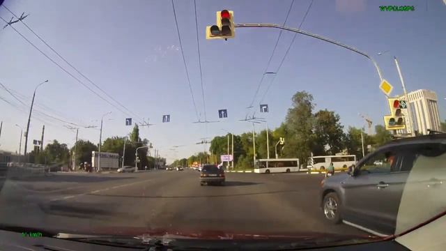 Автопробег. Белгород. День Государственного флага Российской Федерации смотреть онлайн