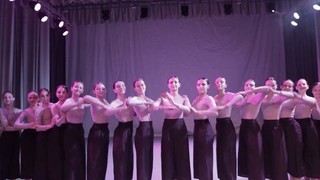 Народный хореографический коллектив "Эстель" - "Мама" Клип смотреть онлайн