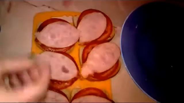 “ГОРЯЧИЕ Бутерброды“ В МИКРОВОЛНОВКЕ смотреть онлайн