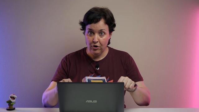 Cómo tener ACCESO REMOTO a un PC (muy fácil!!) смотреть онлайн