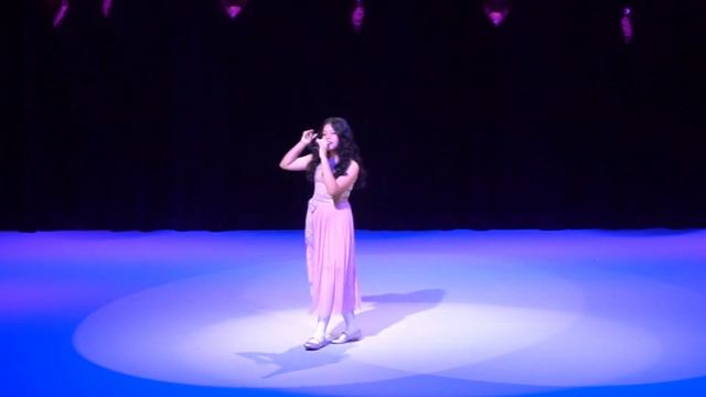 YUNIVA DELGADO - EL AMOR NO TIENE EDAD смотреть онлайн