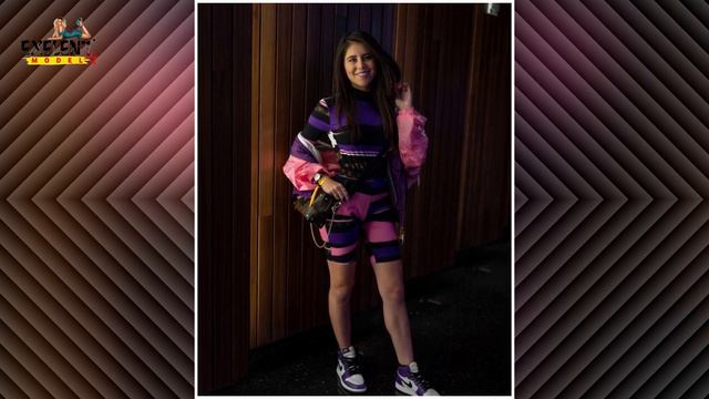 Violet Summers...Wiki Biography,age,weight,relationships,net Worth,Curvy Models,plus Size Model