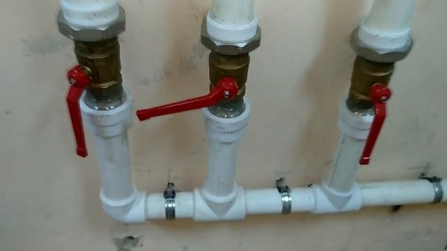 Как правильно и безопасно открыть главный кран подачи воды в многоэтажном доме. смотреть онлайн