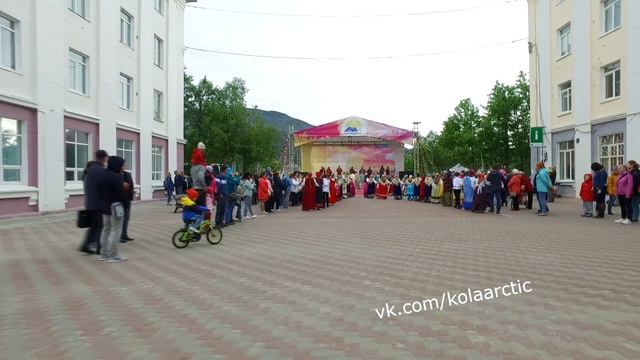 Первый день первого фестиваля "Полярный день 2019" в Кировске смотреть онлайн