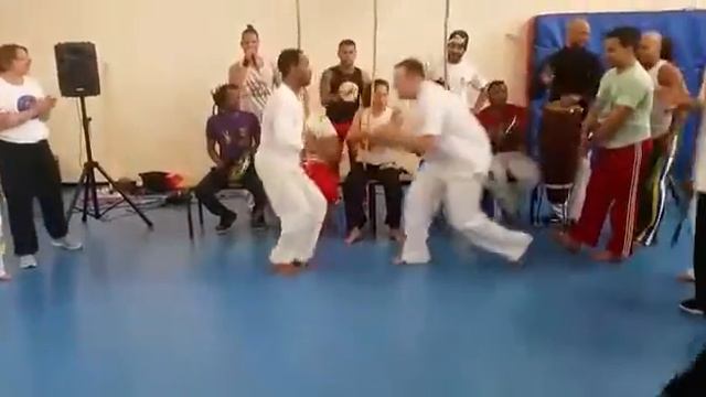 Batizado falcão Bahia capoeira Pontault смотреть онлайн