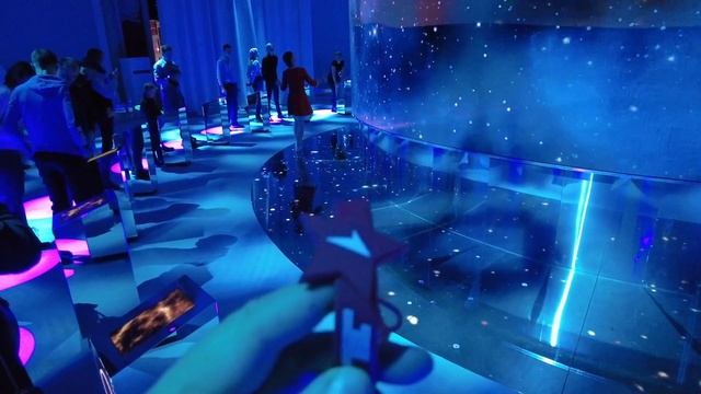 Москва. ВДНХ. Выставка. Колесо Солнце Москвы. Посмотрим. смотреть онлайн