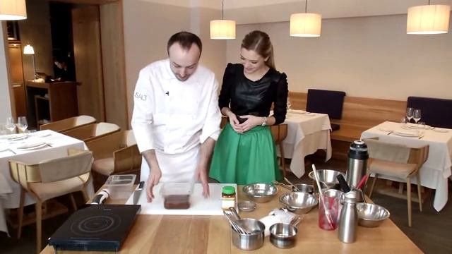 Капучино из борща и шоколадный ветер - что такое молекулярная кухня? смотреть онлайн