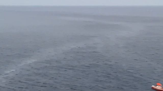 Вечером у водопада красивая подсветка. Дюденский водопад. Отдых в Анталии.