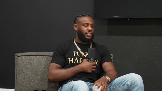 Aljamain Questions Suga Sean’s Win, Fighting Volkanovski & What It Takes To Be A UFC Champion смотреть онлайн