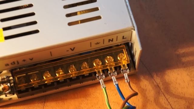 Распаковка блока питания 12V 30A из Китая смотреть онлайн