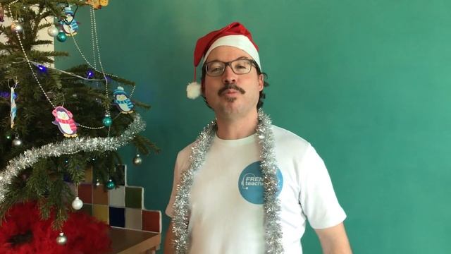 Bonne année 2021!!! Весёлый француз - репетитор французского языка онлайн для детей смотреть онлайн