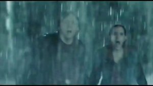 Поцелуй Рона и Гермионы (Гермиона,Рон,дары смерти 2 часть)