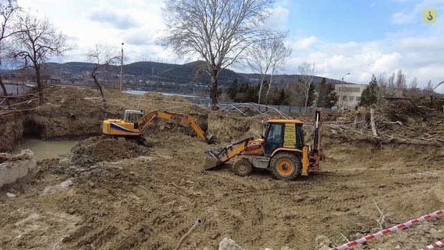 Севастополь. Строительство физкультурно-оздоровительного комплекса с бассейном в Инкермане. смотреть онлайн