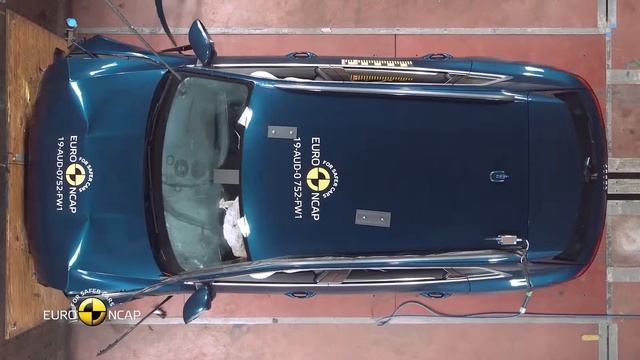 Audi e-tron получил 5 звёзд рейтинга безопасности на краш-тесте смотреть онлайн