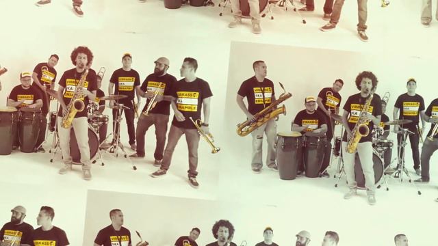 Delorean Back To Ska - Vibrass Ska Ensamble смотреть онлайн