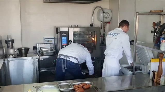 Смешанная готовка в пароконвектомате Retigo смотреть онлайн