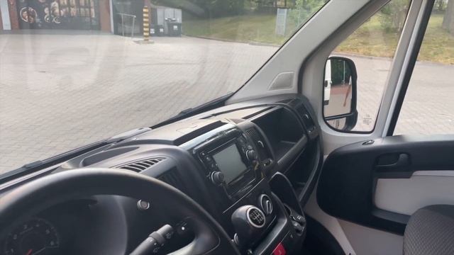Peugeot Boxer 2017 L2H2 2.0 diesel 130 KM klima kamera cofania nawigacja, dodatkowe zamki na drzwi смотреть онлайн