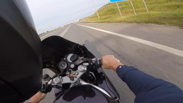 Первый раз на спортбайке и сразу литр