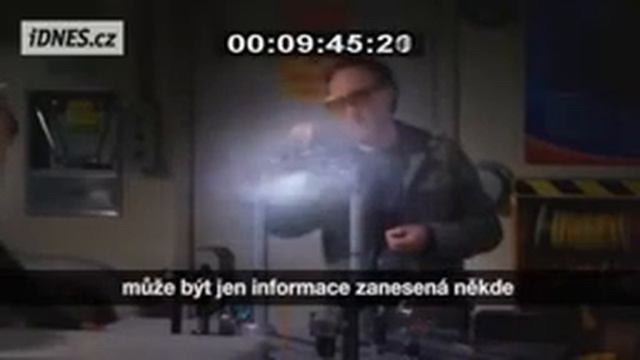 Věda v Big Bang Theory: Leonard balí Penny na holografický princip смотреть онлайн