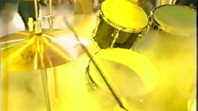 HOLLY JOHNSON AMERICANOS смотреть онлайн