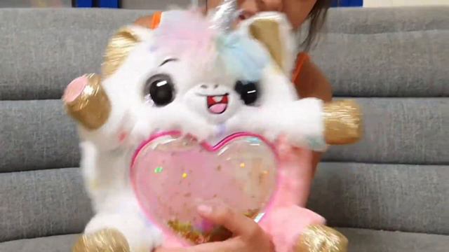 Открываю ПОДАРКИ на ДР | RainBoCorns SWEET-SHAKE surprise | ITZY GLITZY| Pets Alive | Metro Pet смотреть онлайн