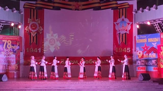 Сударушки-Казаки в Берлине 7 мая 2023 г.Вунгтау Вьетнам смотреть онлайн