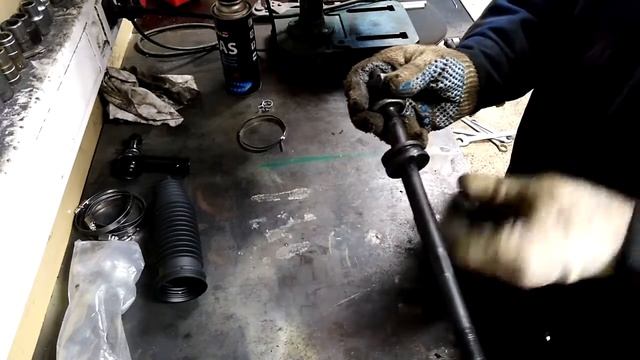 VW T4 пыльники рейки с сапуном от Ford Focus2