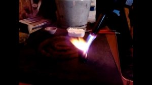 Литье перстня из серебряных монет в китайскую опоку.