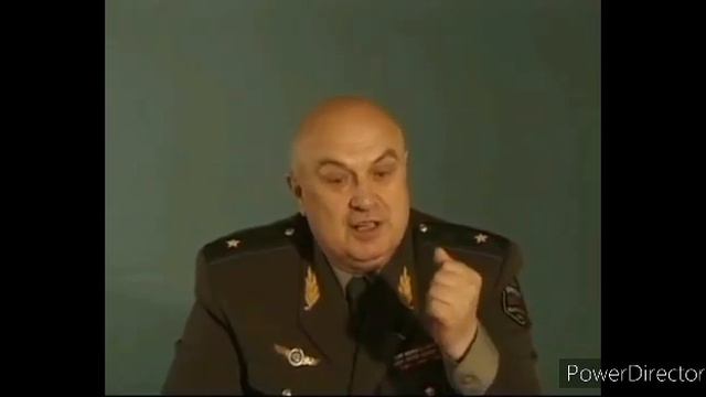 Ельцин назначает приемника, но ведь весь управленческий аппарат - это клановая семья Ельцина и...