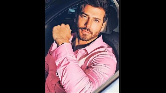 Molto emozionante... Gesto significativo di Can Yaman al suo fan смотреть онлайн