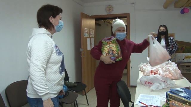 Волонтеры движения «Капельки добра» поддерживают многодетные семьи Анапы смотреть онлайн