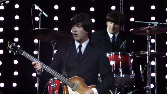 The Cavern Beatles - Roll Over, Beethoven.MP4 смотреть онлайн