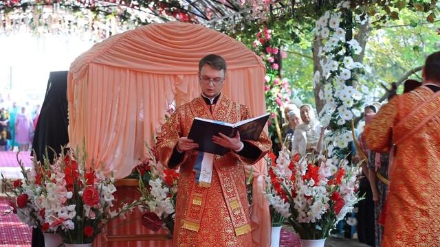 08.08.2022.Престольный праздник в Топловском монастыре.Преосвященнейший Каллиник, еп.Бахчисарайский смотреть онлайн