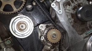 Замена ремня ГРМ + ролика и помпы Audi A4  1.6 / VW Passat B5