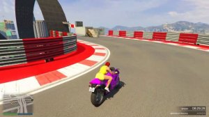 ЧТО ЗА ЖЕСТЬ!? УЧУ ЖЕНУ ПРОХОДИТЬ СКИЛЛ ТЕСТ в ГТА 5 Онлайн! ГОНКИ на МАШИНАХ в ГТА 5 (GTA 5 ONLINE