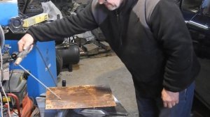 СВАРКА ДЛЯ СЕБЯ! КАК ПРАВИЛЬНО ДЕРЖАТЬ И ВЕСТИ ЭЛЕКТРОД