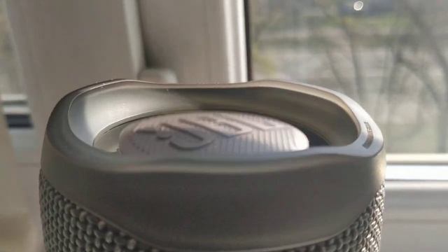 Jbl flip 5 bass test, 95% volume смотреть онлайн