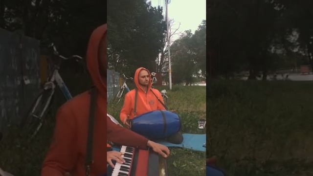 Песни Кришнаитов. Часть 18. Харе Кришна мантра меняет сердце! Искренние слезы! Кришнаиты в России. смотреть онлайн