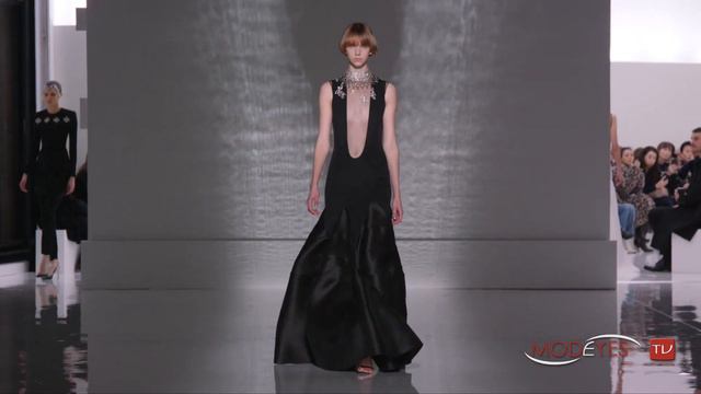 GIVENCHY | HAUTE COUTURE SUMMER 2019 | FULL HD SHOW смотреть онлайн