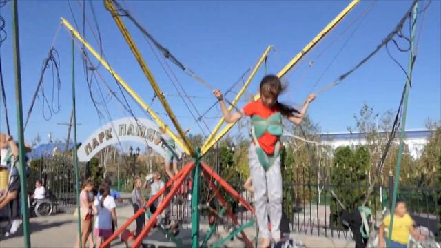 Самосделке 250 лет часть 3 увеселительная смотреть онлайн