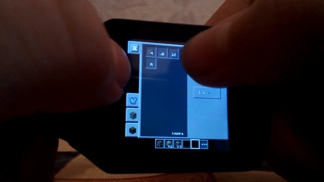 тест игры Minecraft PE на смарт часах QW09 смотреть онлайн