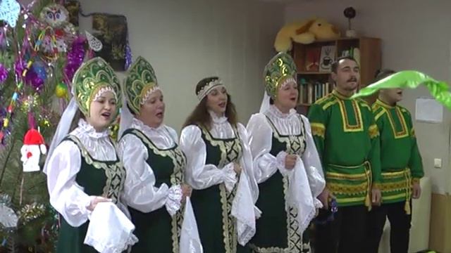 Выступление местных артистов в доме престарелых Часть1 смотреть онлайн
