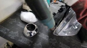 Установка линз Dixel в фары Mercedes Benz Sprinter II фургон 2006 года в центре ГулливерАвто