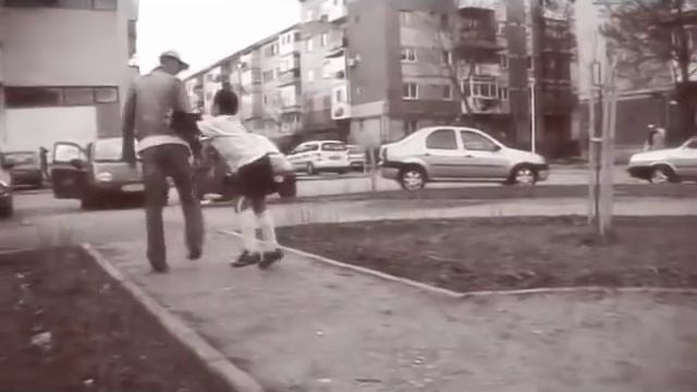 Florin Minune si Alex - Ce faci straine la poarta mea - █▬█ █ ▀█▀ forever смотреть онлайн