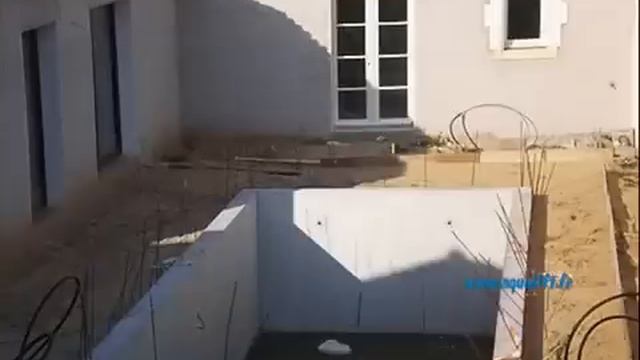 Подъёмное дно бассейна.mp4 смотреть онлайн